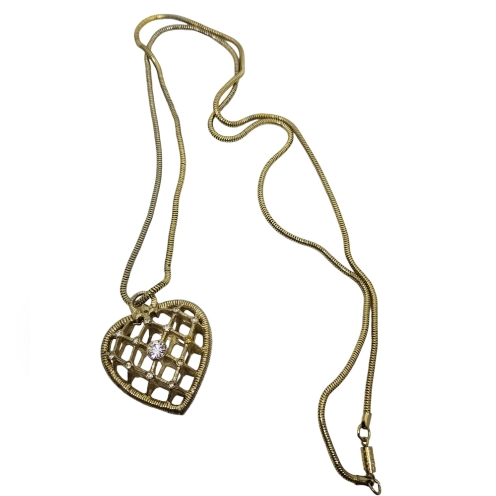 VINTAGE LONG SNAKE CHAIN WITH CRYSTAL DETAILED CAGED HEART PENDANT NECKLACE